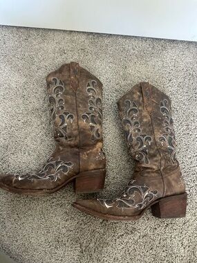 J.B. Dillon Brown Western Embroidered Cowboy Boots